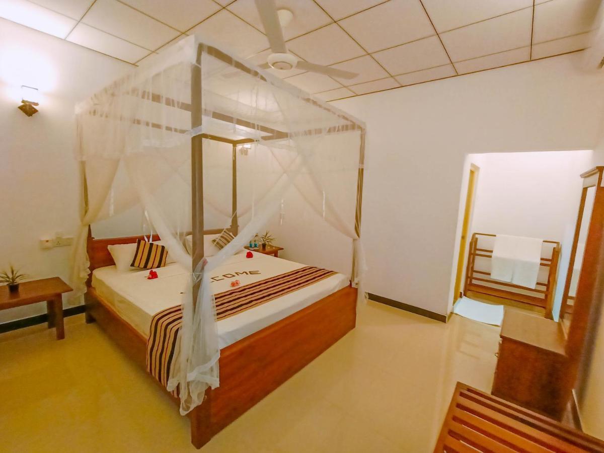 Nimsara Lodge シギリヤ エクステリア 写真