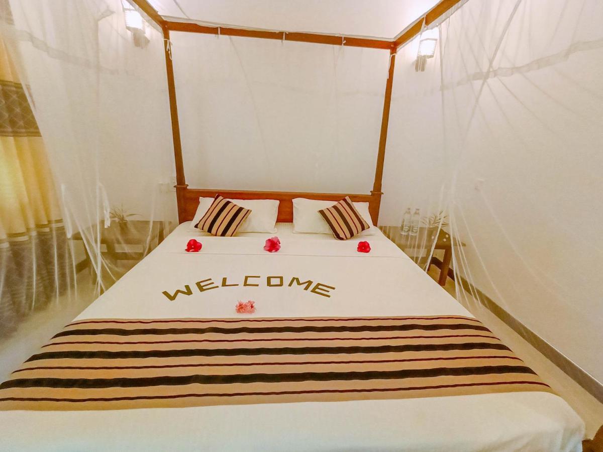 Nimsara Lodge シギリヤ エクステリア 写真