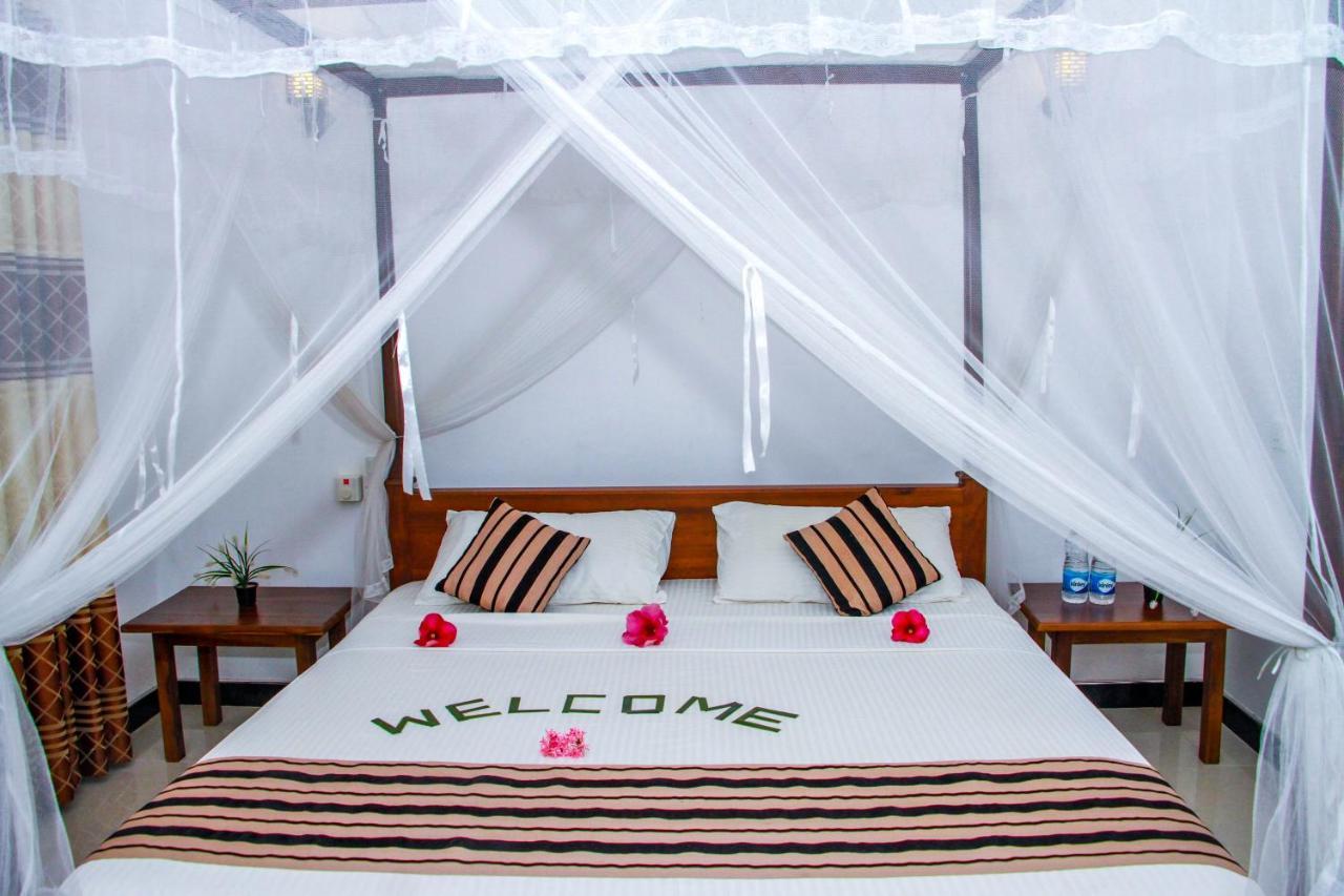 Nimsara Lodge シギリヤ エクステリア 写真